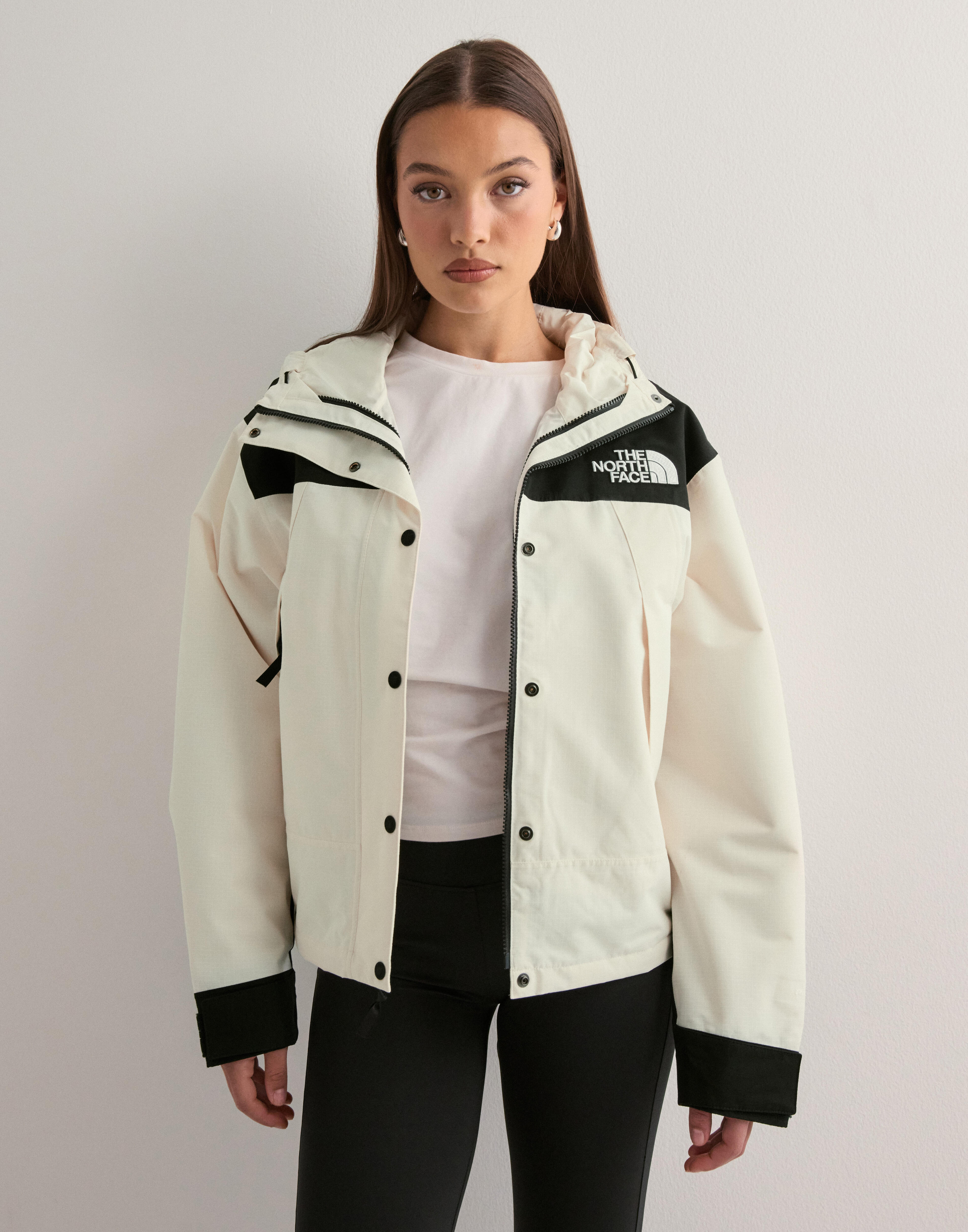 Buy The North Face W DRYVENT MONO MOUNTAIN JACKET - White | Nelly.com