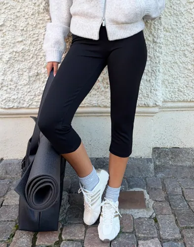 Perfect Capri Leggings