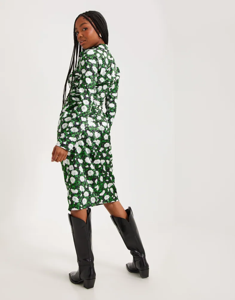 samsoe samsoe green dress Monet main image 1