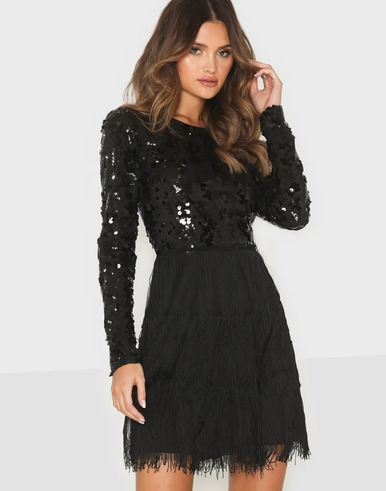 Buy Nelly Sequin Bottom Fringe Dress - Black | Nelly.com Buy Nelly Sequin Bottom Fringe Dress - Black | Nelly.com