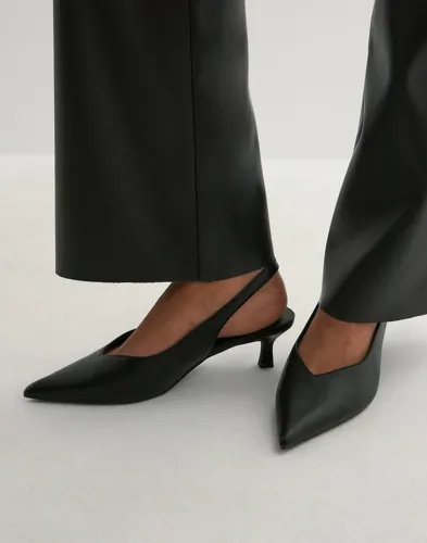 Thin V-Shape Slingback 2