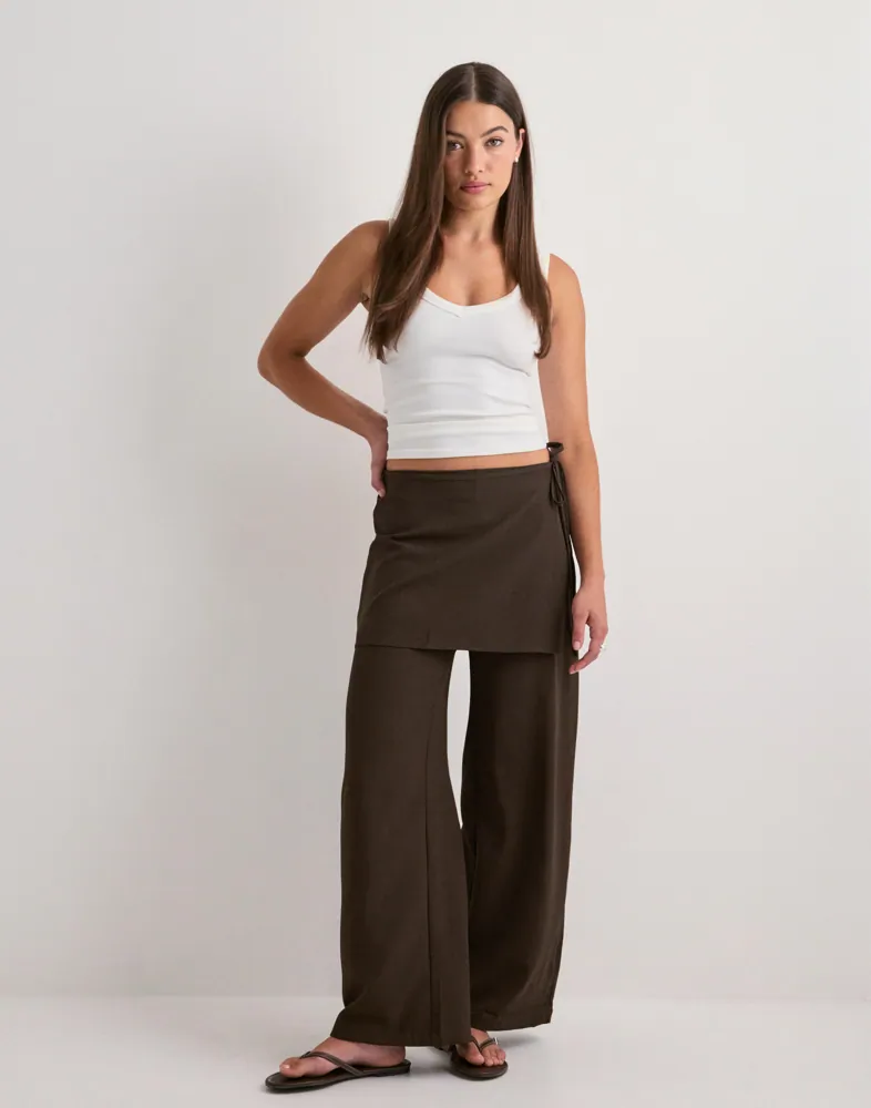 ONLY Onlbretty Skirt Detail Trousers Wvn byxor dam – bild 3