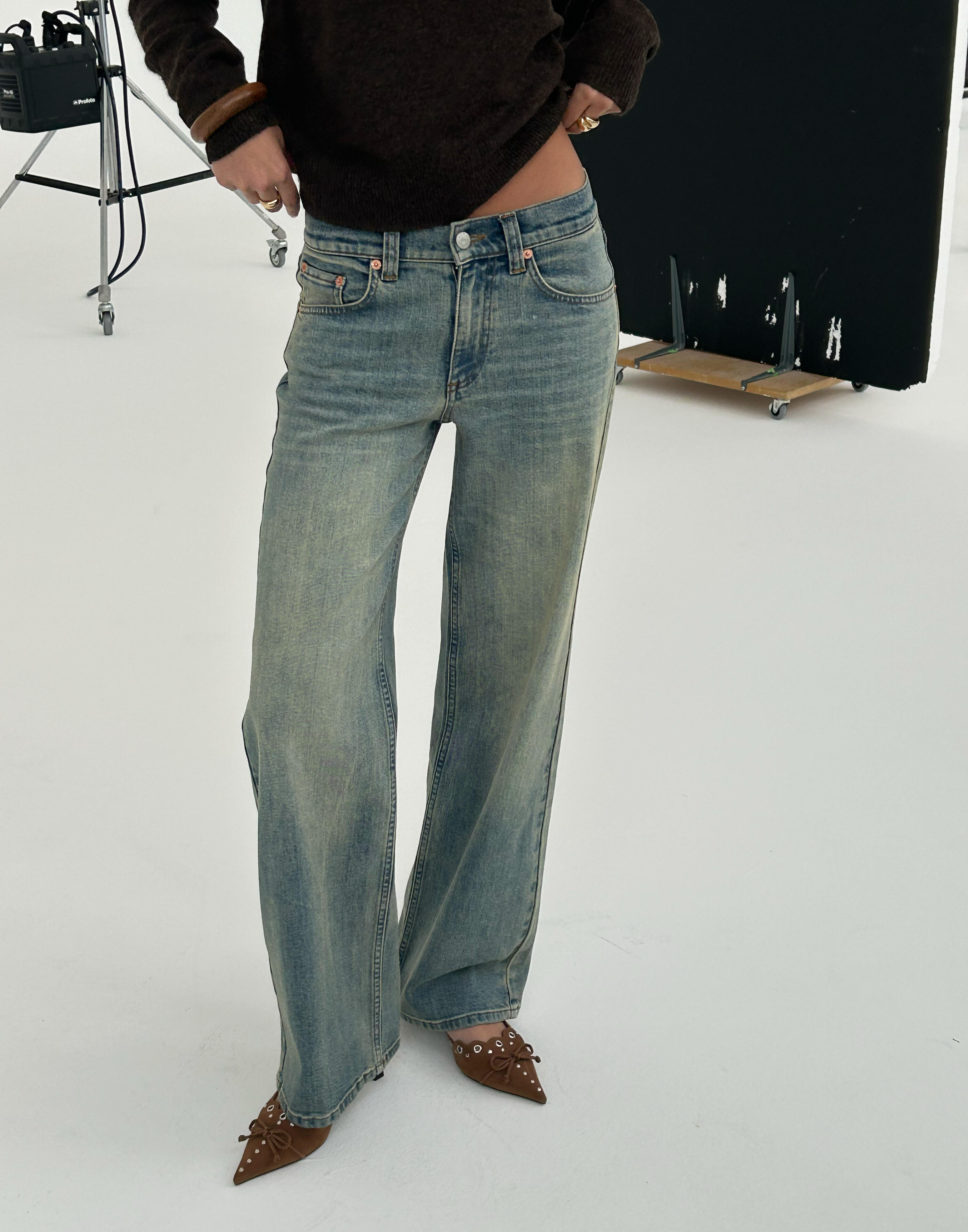 Low Waist Loose Jeans