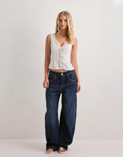 Nelly Button Lace Top blusar dam – bild 2