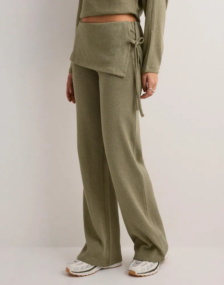 Effortless Knit Overlay Pants