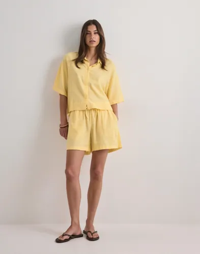 VERO MODA Vmlinn Shorts Wvn Noos dam – bild 2
