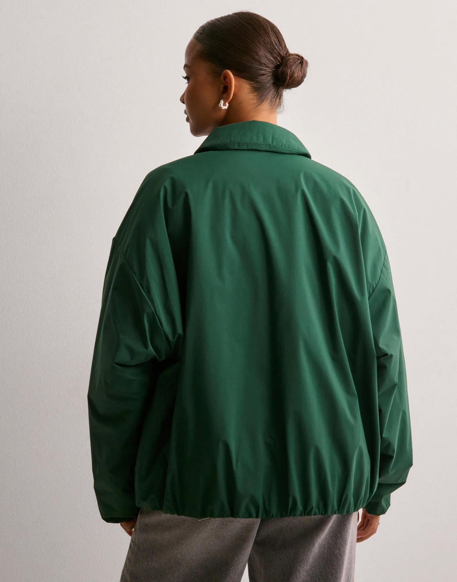 Buy New Balance Coaches Jacket - *NY*Nightwatch Green | Nelly.com