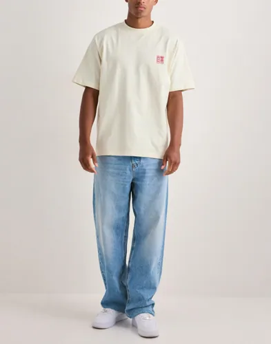 Woodbird Baine Nopa Tee T-shirts med tryck herr – bild 3