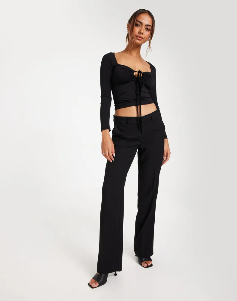 Buy Nelly Low Waist Straight Leg Pants - Black | Nelly.com
