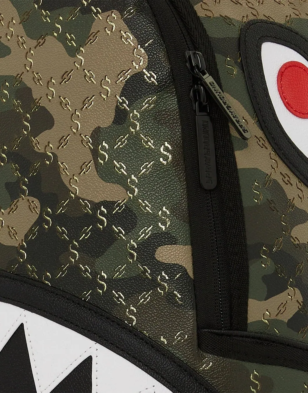 PATTERN OVER CAMO BACKPACK