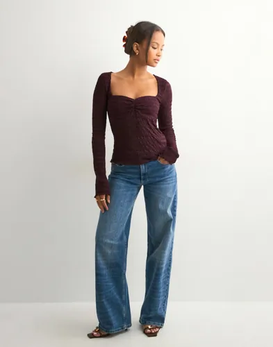 Nelly Romantic Structure Sheer Top toppar dam – bild 2