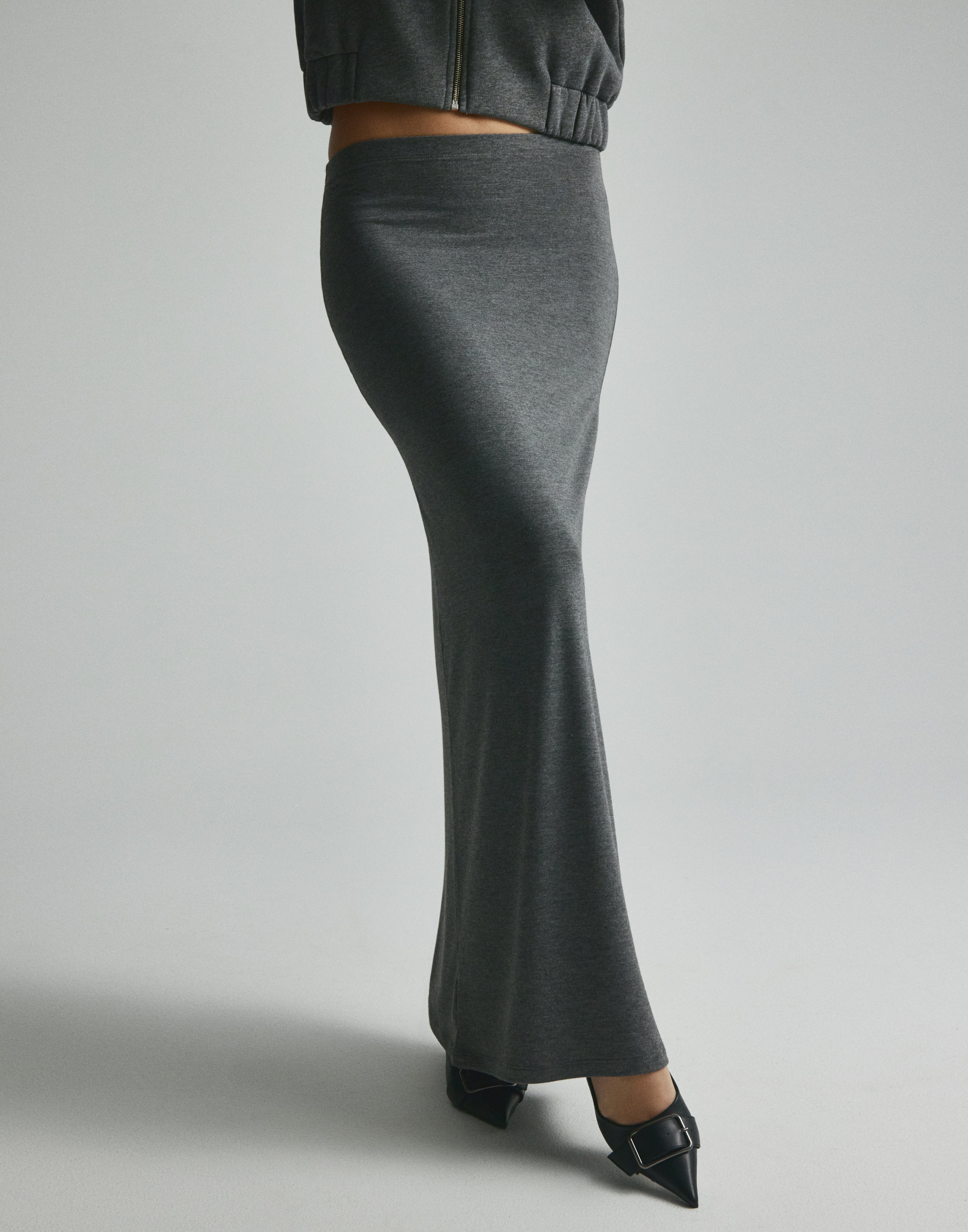 Buy Nelly Perfect Low Waist Maxi Skirt - Dark Grey | Nelly.com