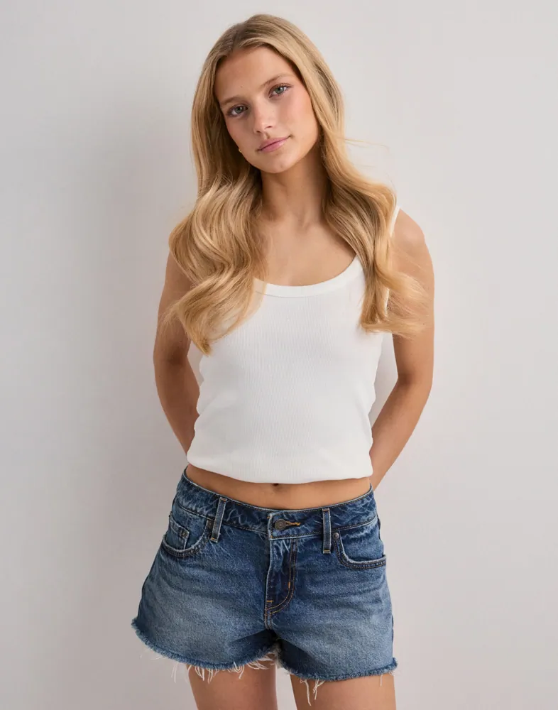 Low Short