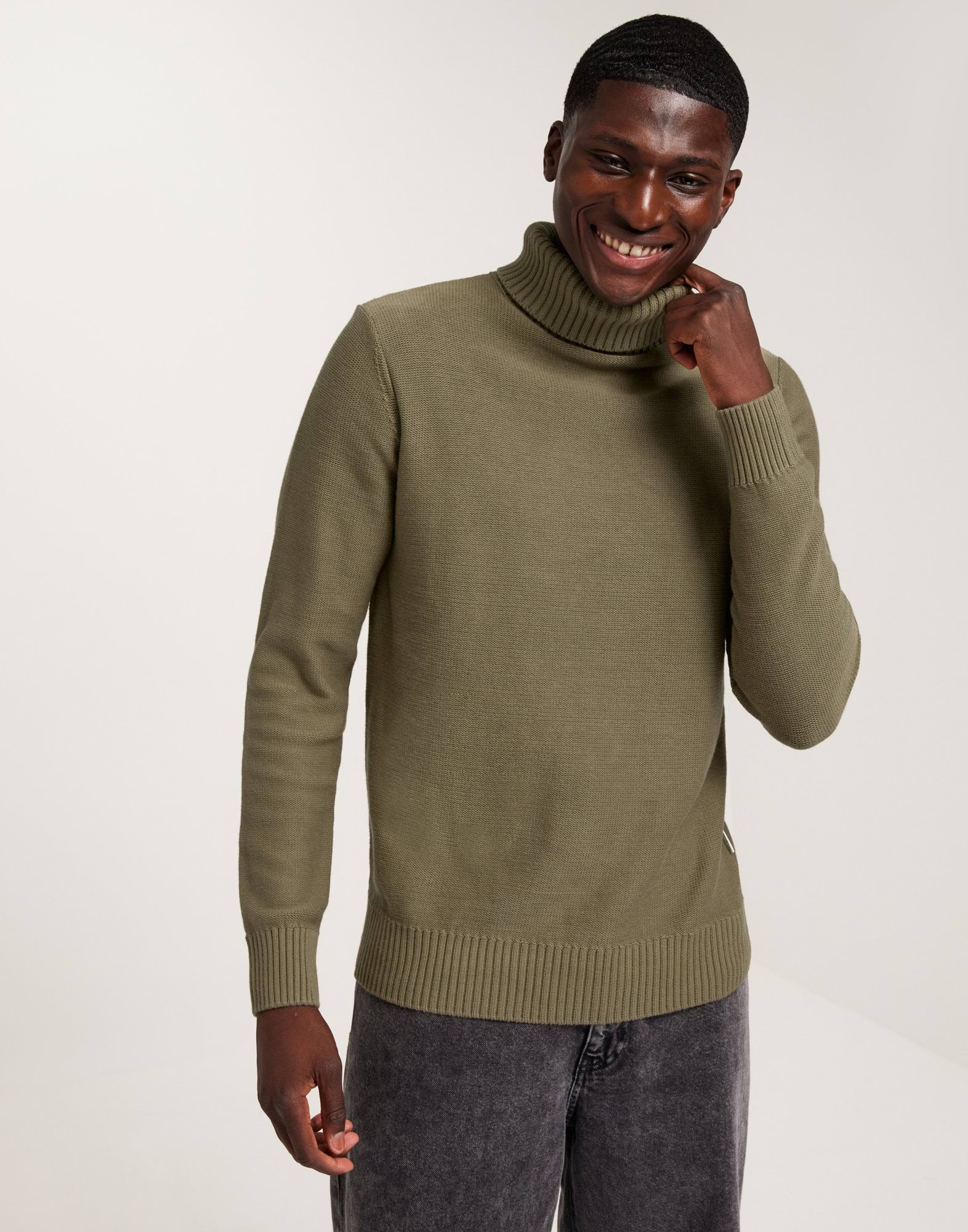 SLHAXEL LS KNIT ROLL NECK W