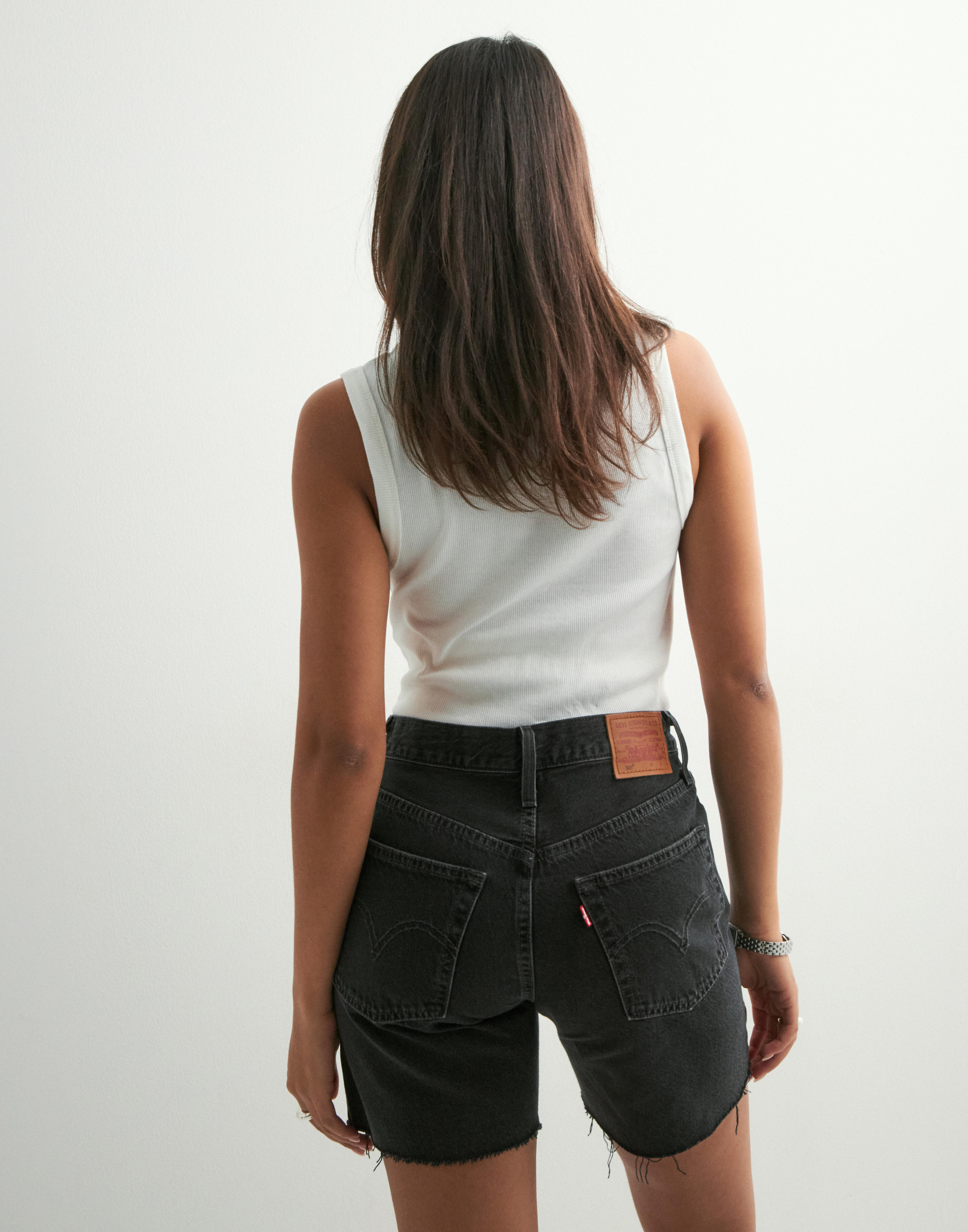 ショートパンツ LEVI S Women Shorts  Burmudas 56327 0451 Black Levi's 501 Original Denim Shorts for Women in Lunar Black