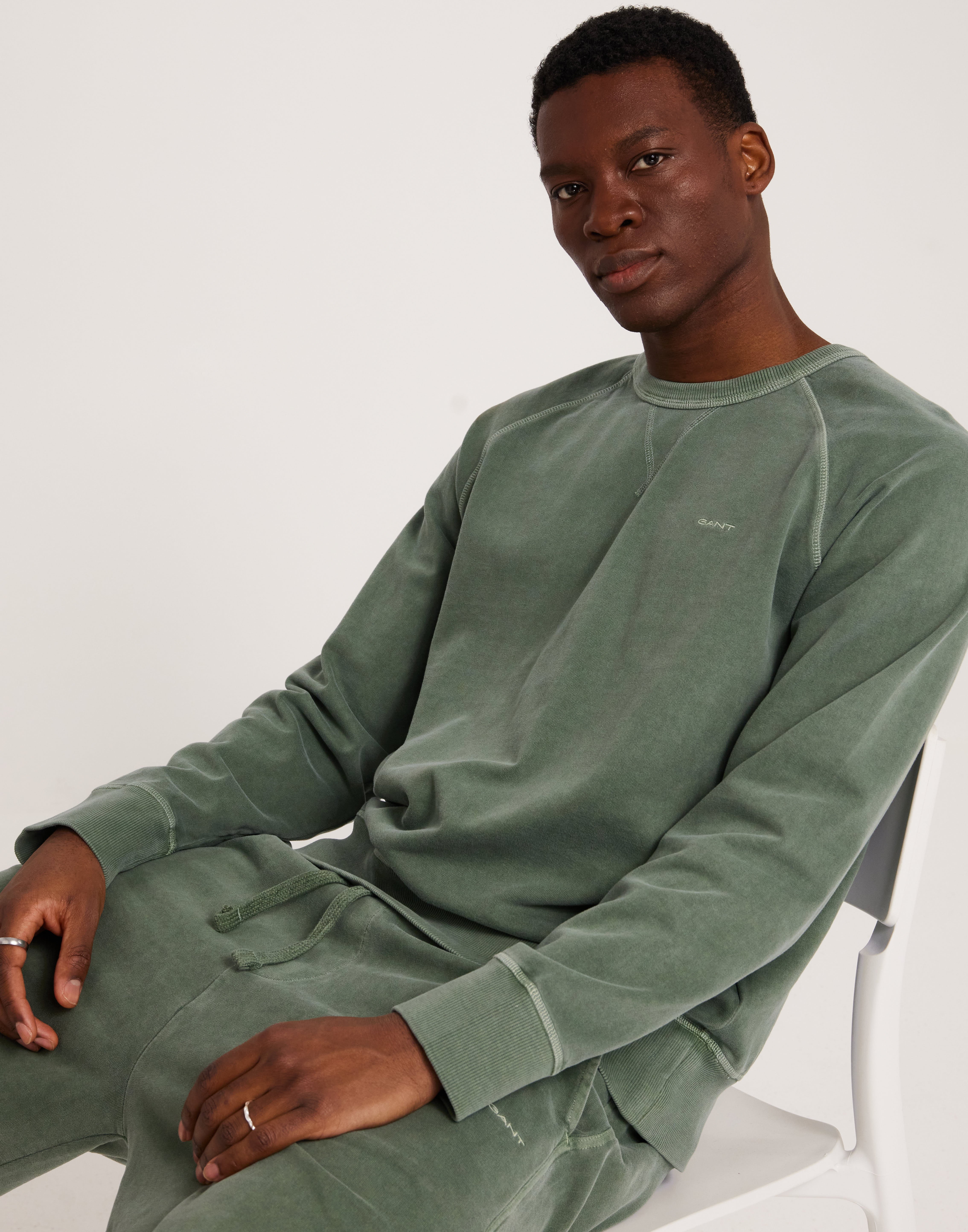 Gant Sunfaded C-Neck Sweat Sweatshirts Grøn