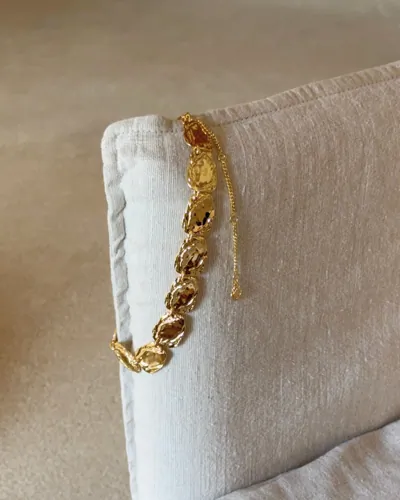 Pilgrim - Guld - Shift Necklace