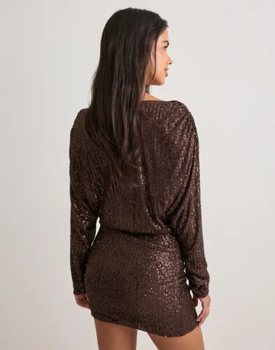 Slouchy Sequin Dress 3