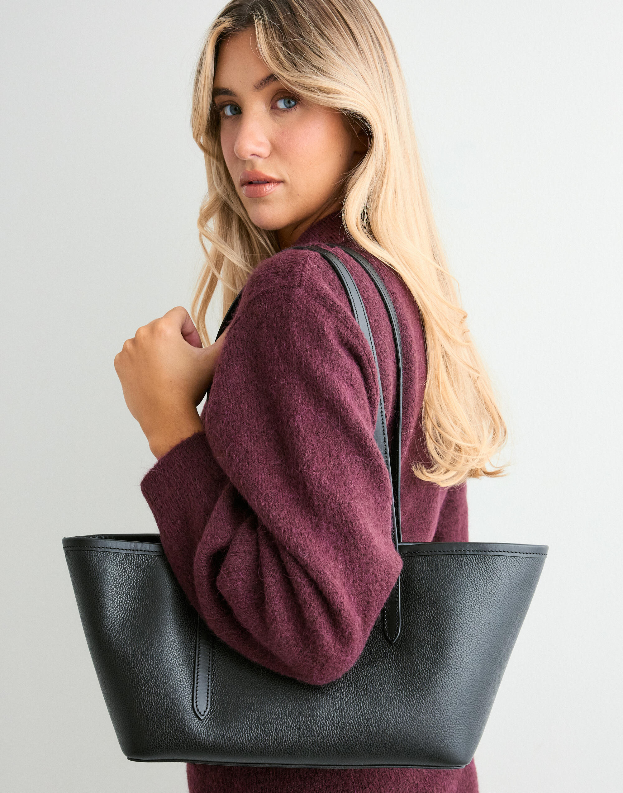 Buy ATP ATELIER Gaiba Calf/Vacchetta - Black | Nelly.com