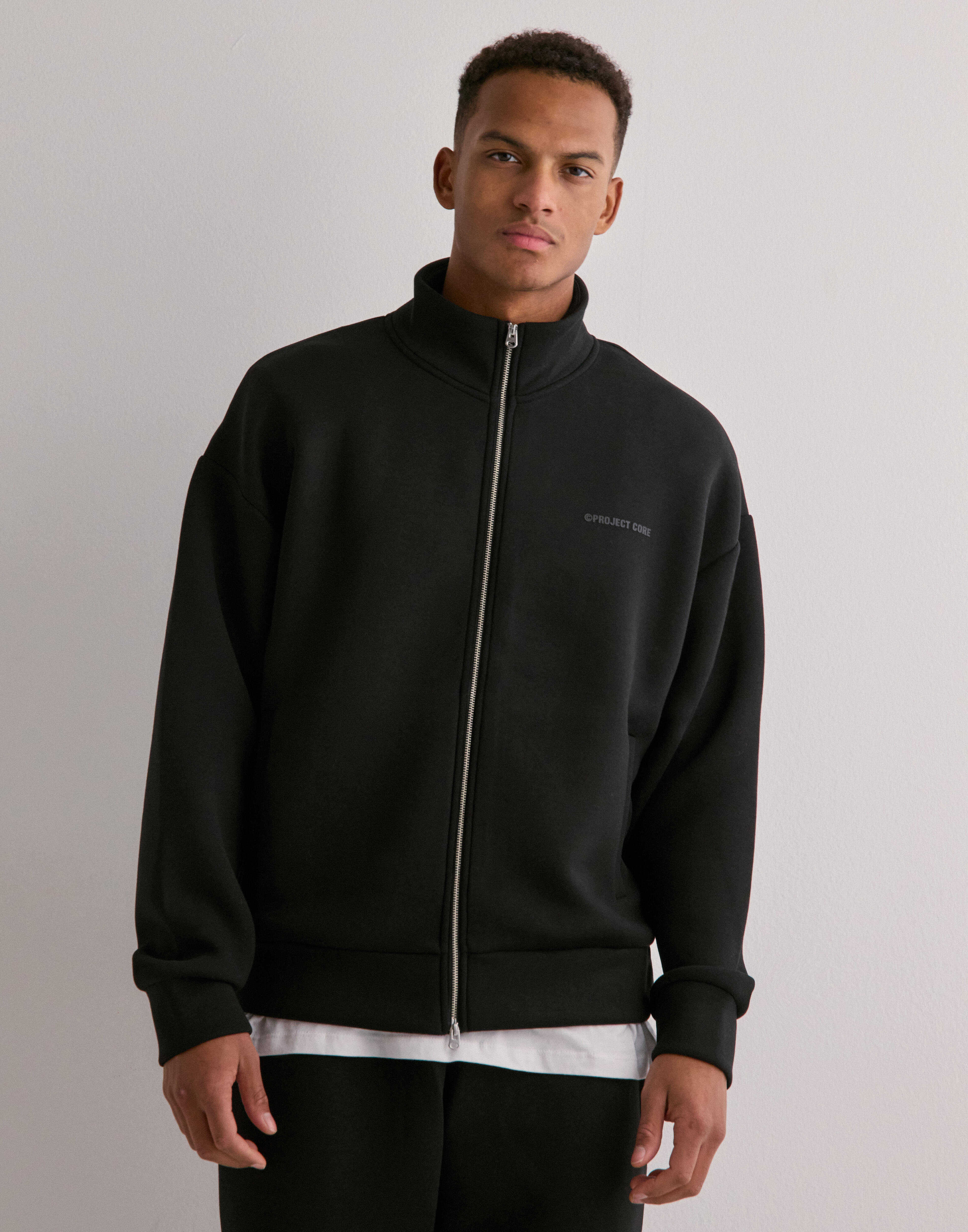 Buy Jack & Jones JCOKINETIC SWEAT HIGH NECK ZIP - Black | NLYMAN