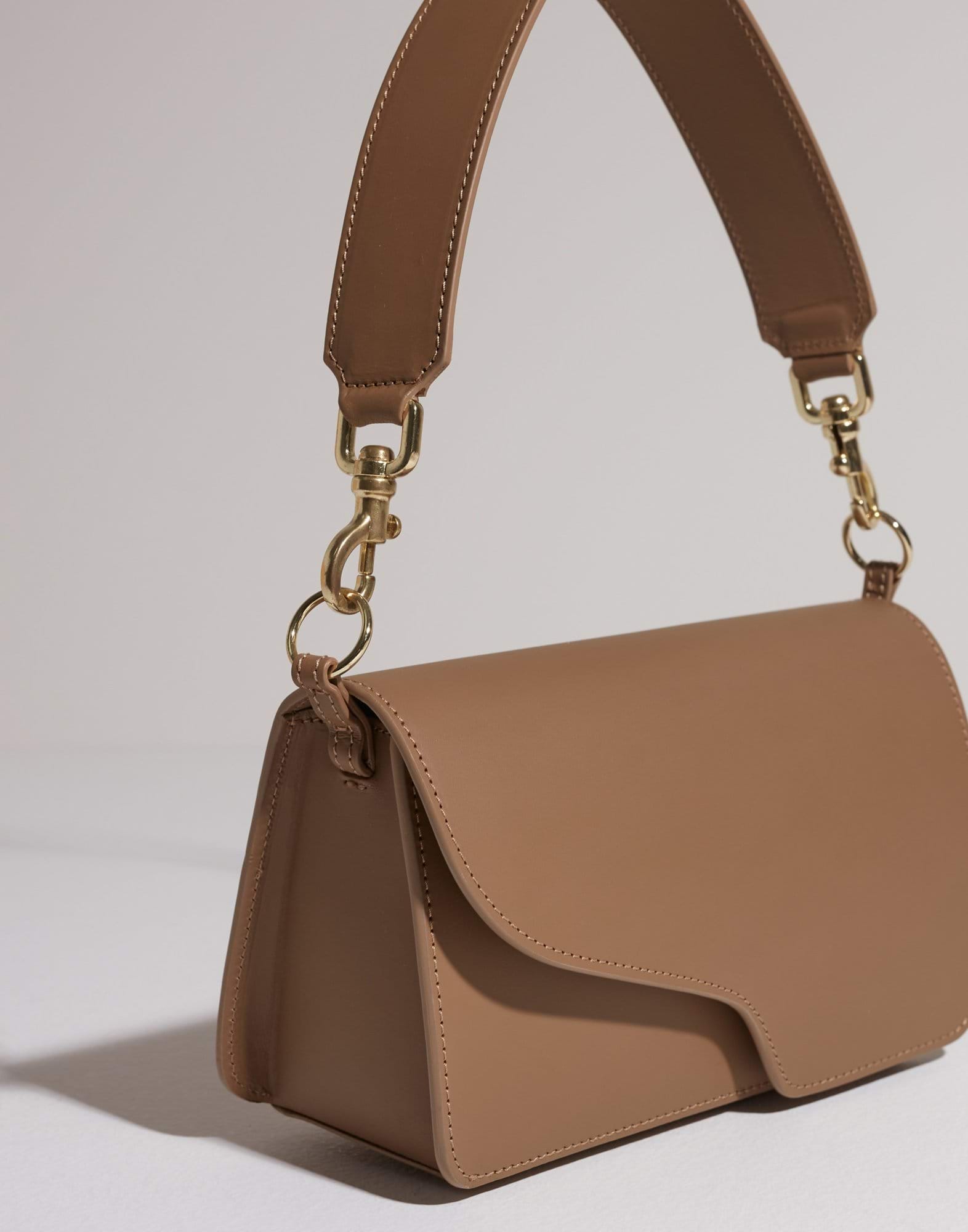 Assisi Leather Shoulder Bag