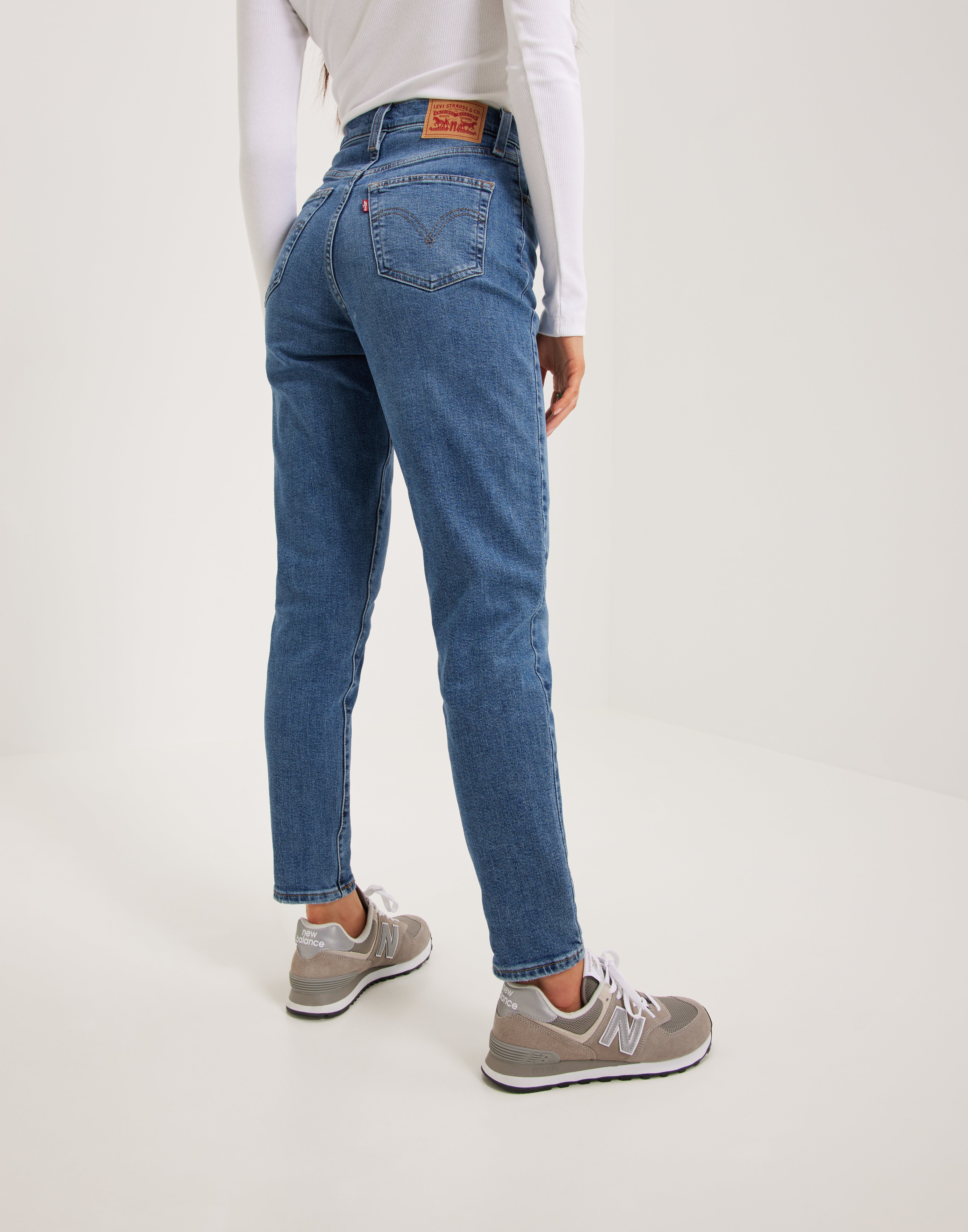 Levi's high fashion rise mom jeans