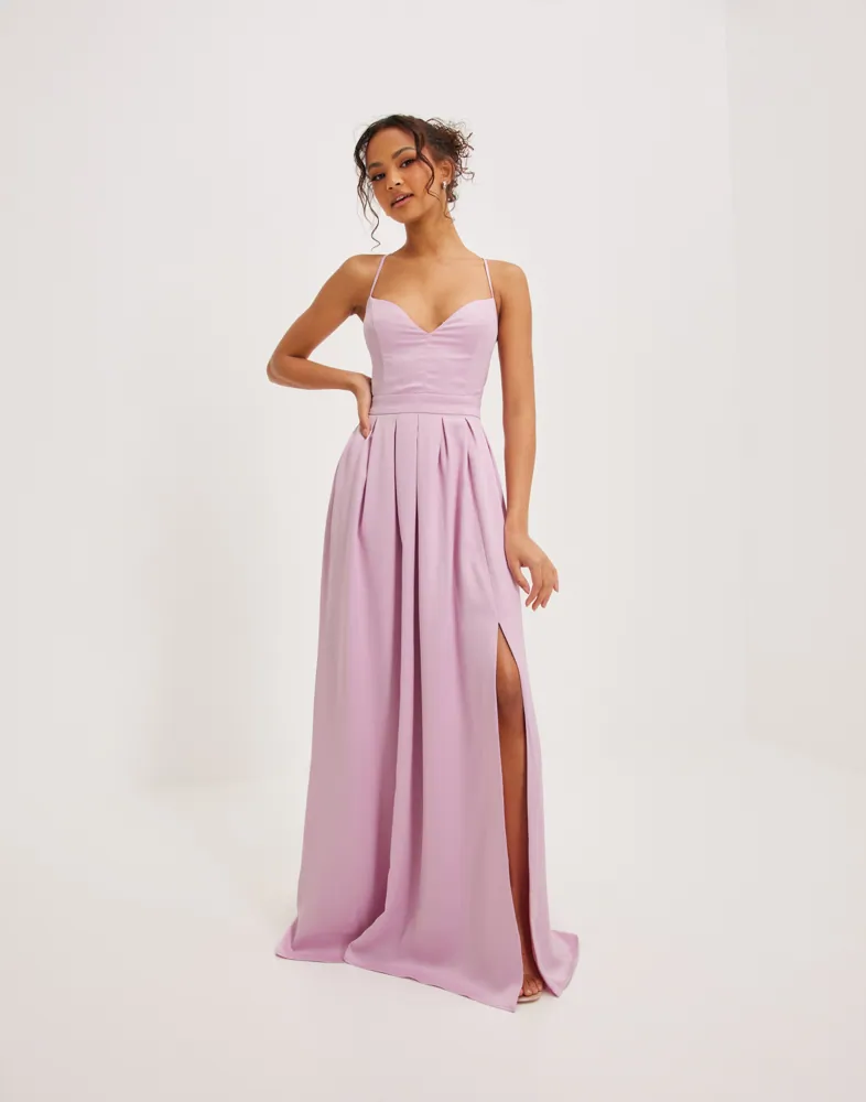 Buy Nelly Impressive Ball Gown - Light Pink | Nelly.com