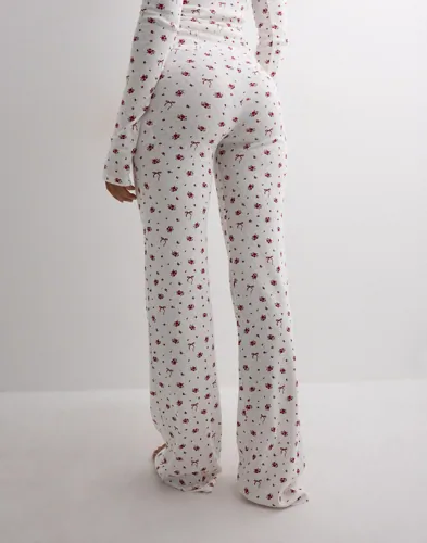 Nelly Cute Print Pants mjukisbyxor dam – bild 3