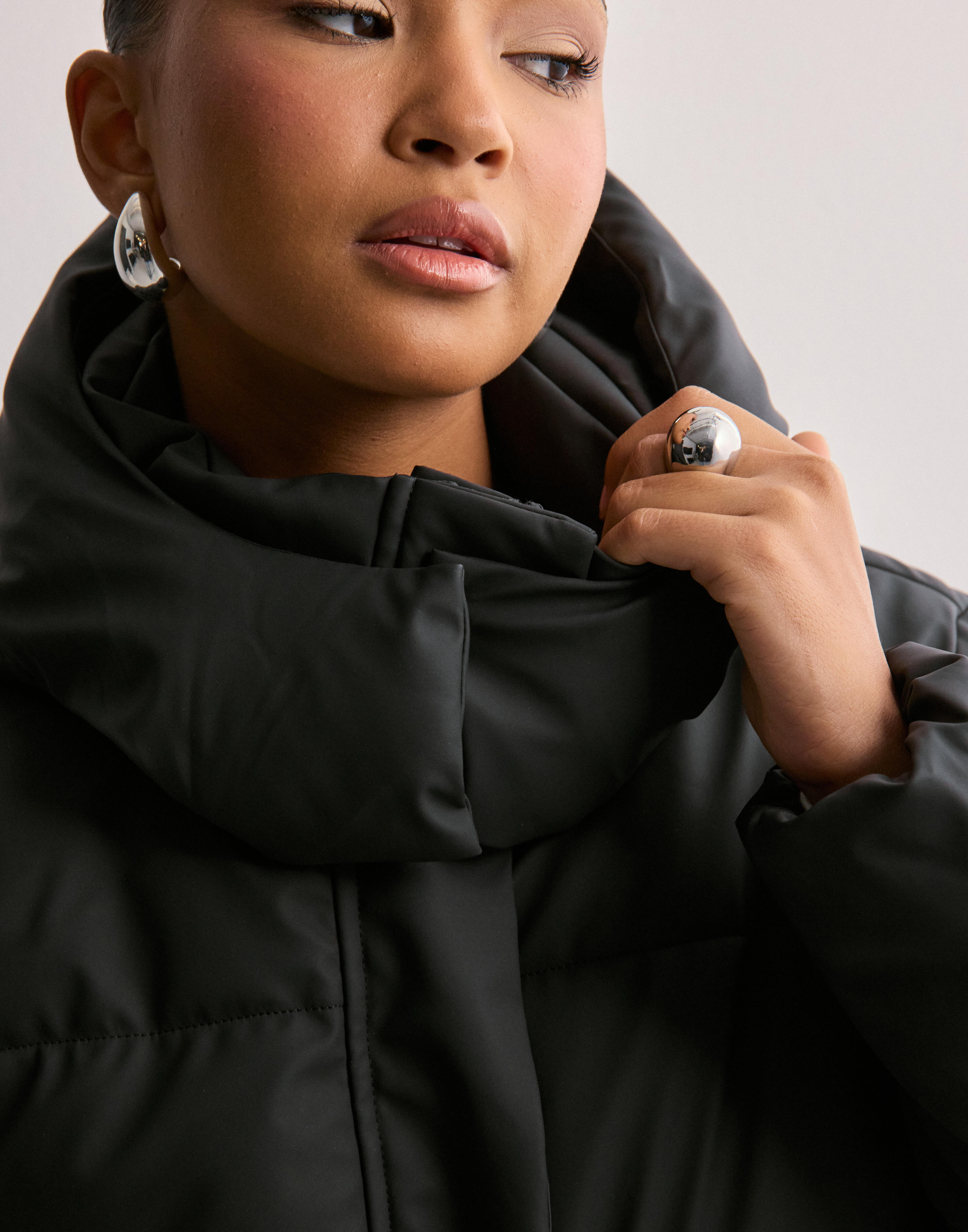 Buy Vero Moda VMGRETAKYLIE SHORT COATED JACKET NO - Black | Nelly.com