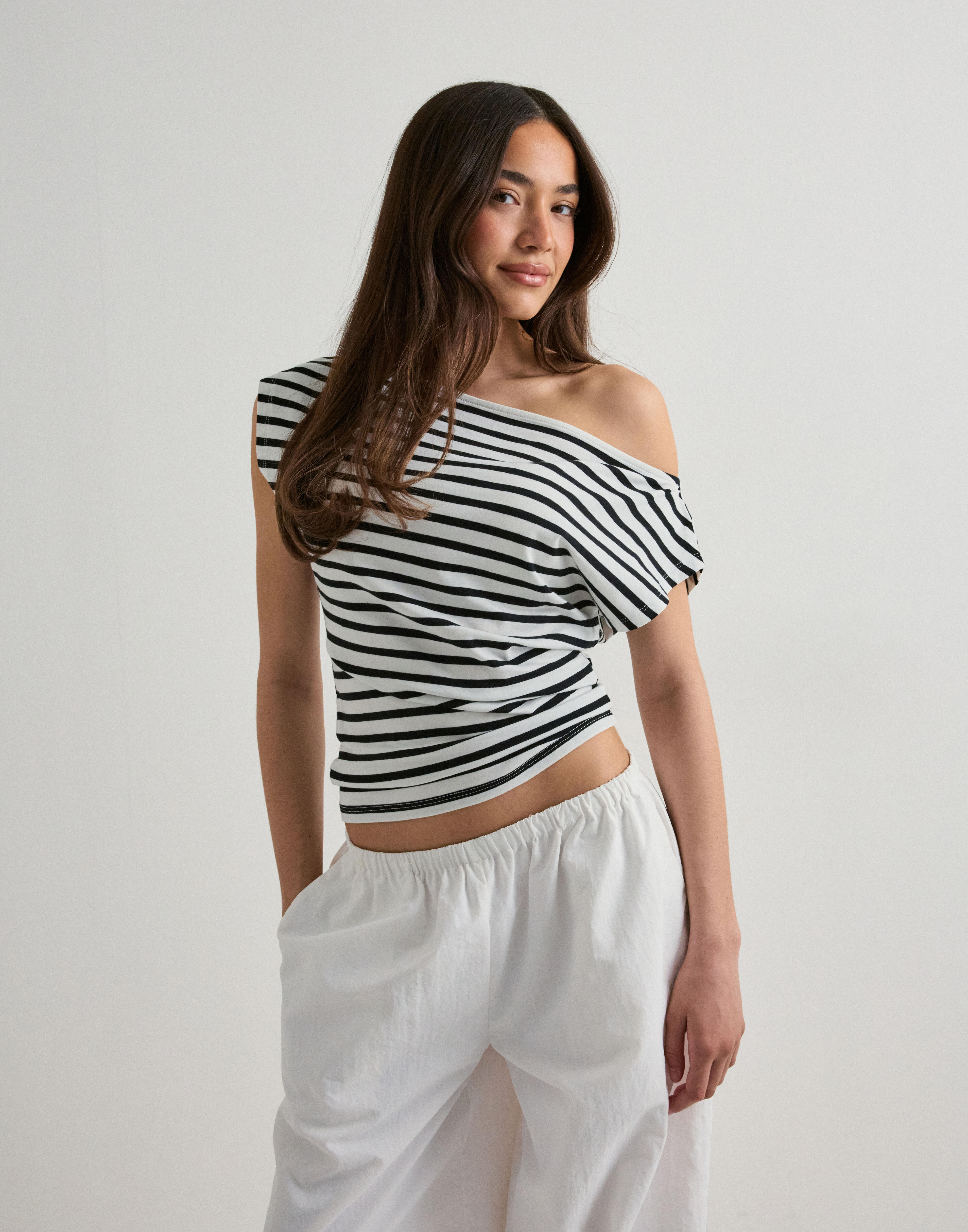 Buy Nelly Stripe Shoulder Top - Black/White | Nelly.com