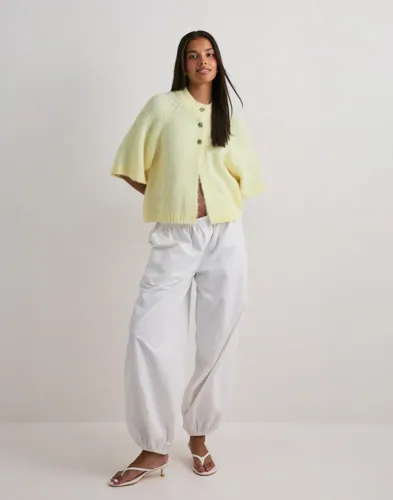 Benuta Fluffy Knit Cardigan 3