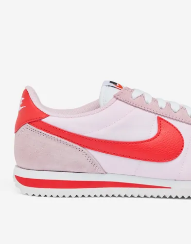 NIKE Cortez låga sneakers dam – bild 3