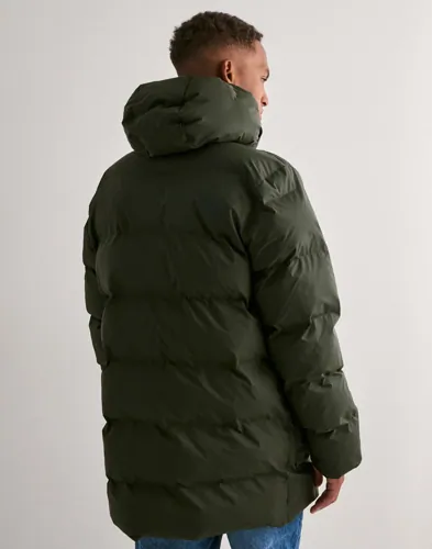 RAINS Alta Long Puffer Cargo Jacket W3T4 Puffer jackets vinterjackor herr – bild 3