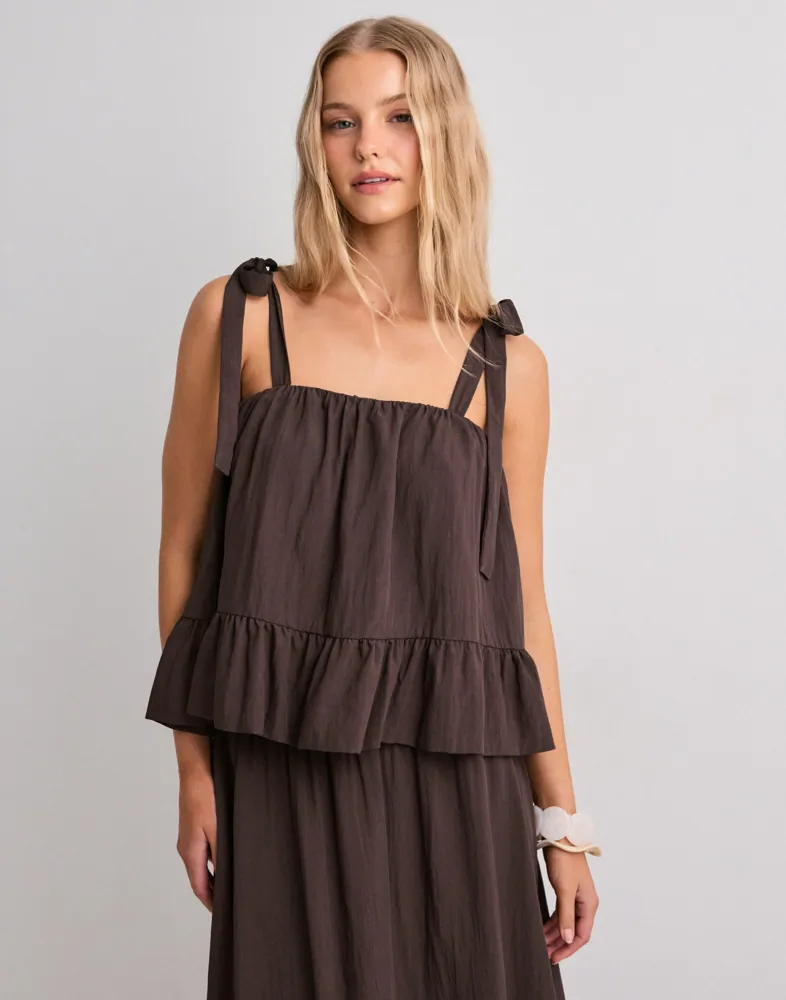 Pcjulia Sl Peplum Top Wvn D2D