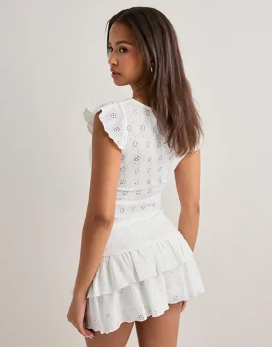 Nelly Broderie Anglais Top toppar dam – bild 2