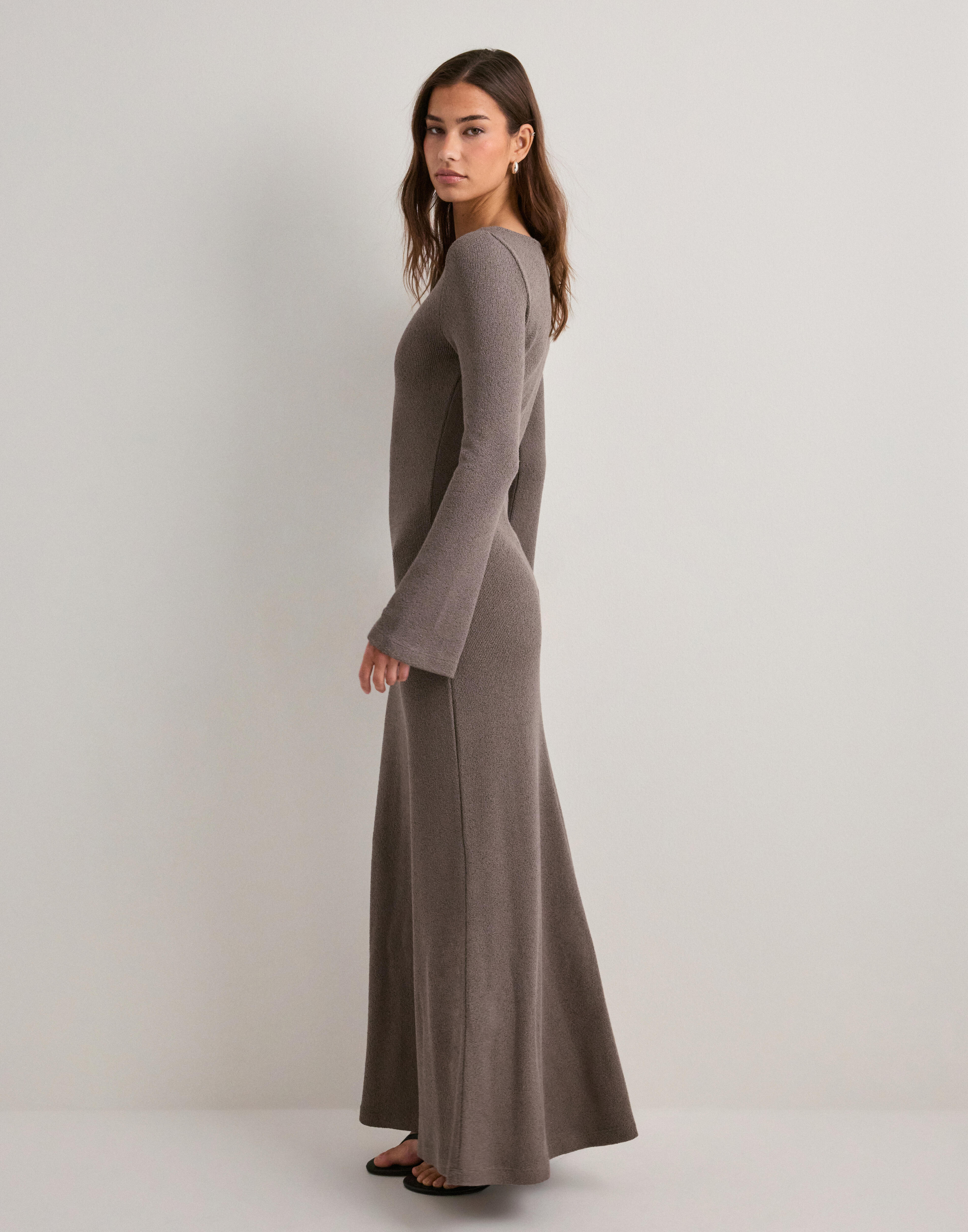 Buy Nelly Knit Maxi Dress - Taupe | Nelly.com