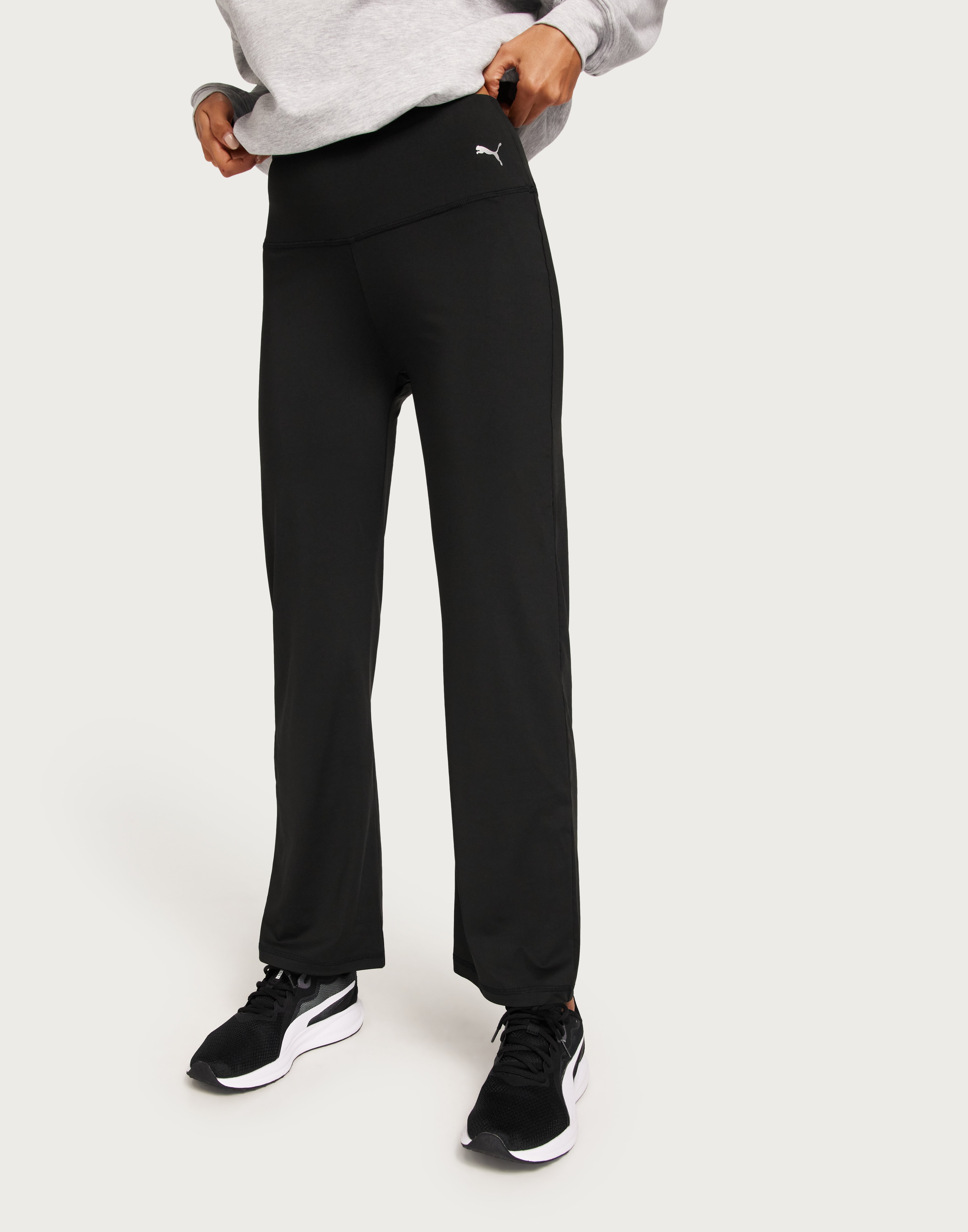 Buy Puma PERFORMANCE YOGA PANT Black Nelly