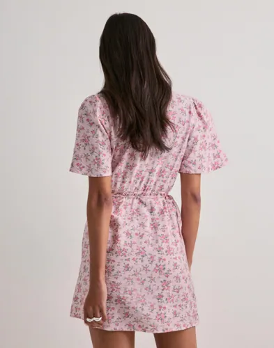 VERO MODA Vmjosie Ss Wrap Short Dress Wvn Ga omlottklänningar dam – bild 3