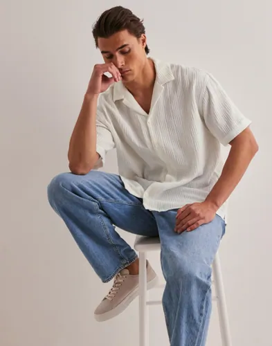 JACK & JONES Jjematteo Resort Shirt Ss Sn Kortärmade skjortor herr – bild 2