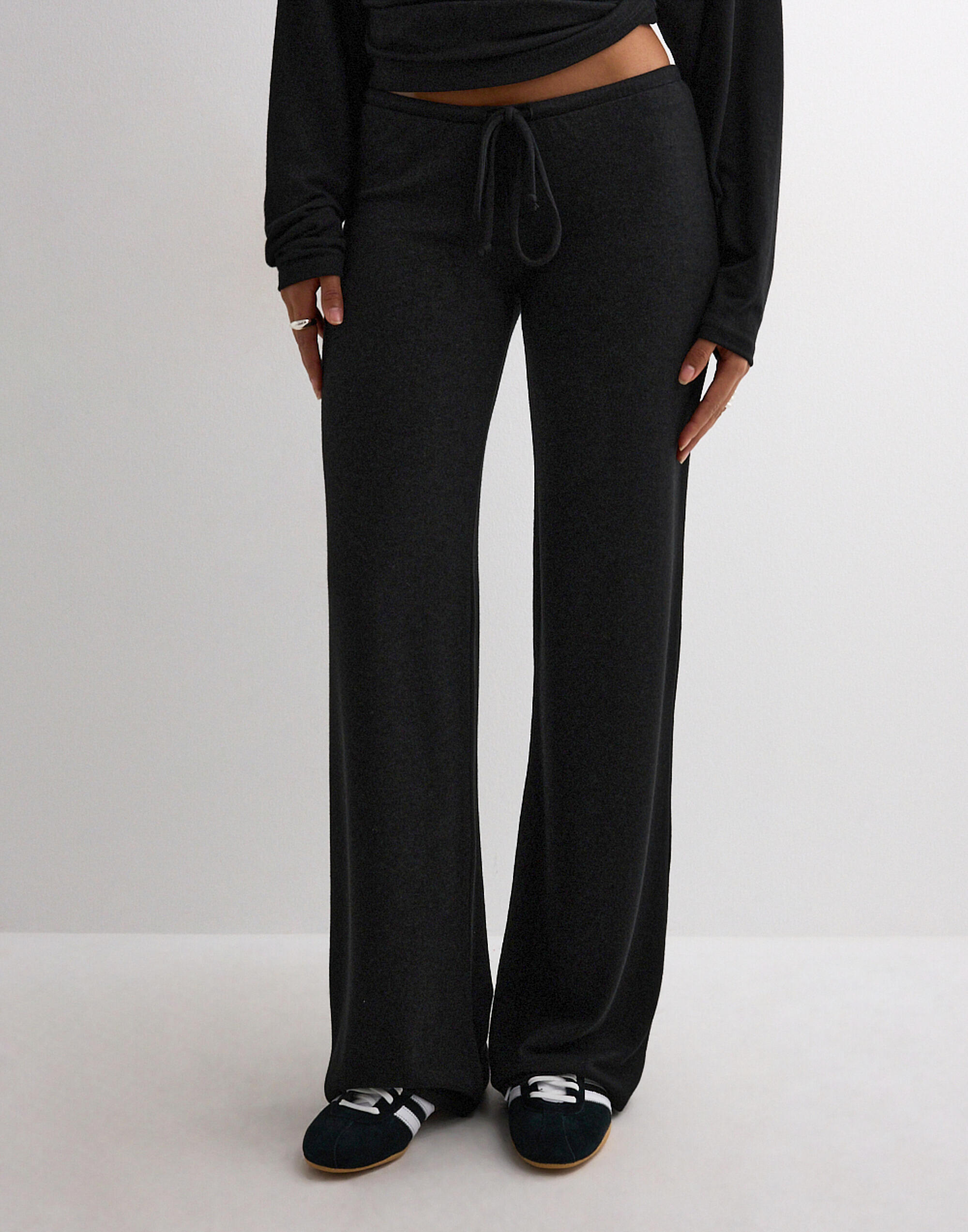 Buy Nelly My Chill Pants - Black | Nelly.com