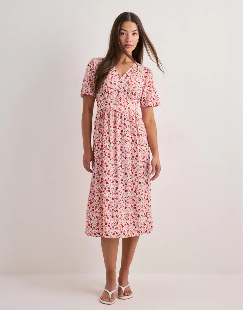pieces midi dress PCTALA SS MIDI DRESS NOOS BC