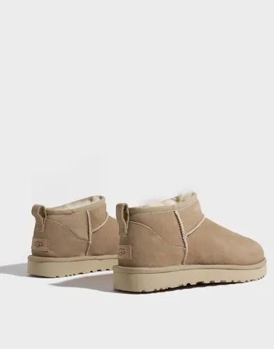 UGG - Beige - W Classic Ultra Mini