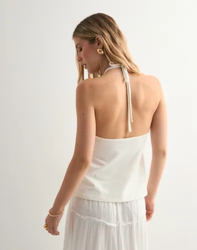 Nelly Halterneck Loose Top toppar dam – bild 2