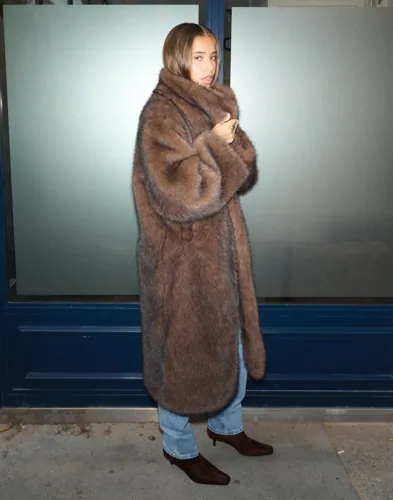 Neo Noir - Brun - Stephanie Faux Fur Long Jacket