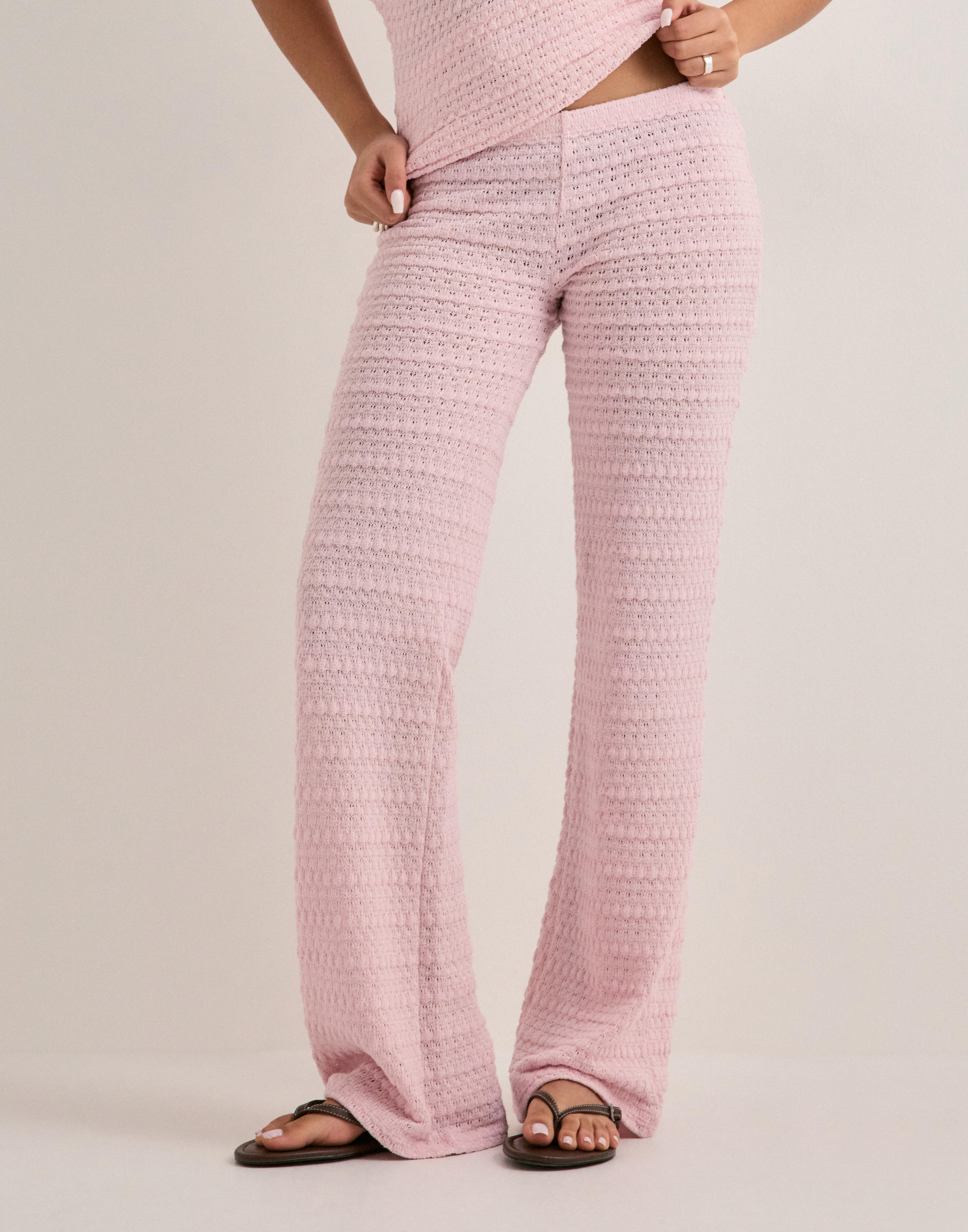 Buy Nelly Crochet Low Waist Pants - Light Pink | Nelly.com