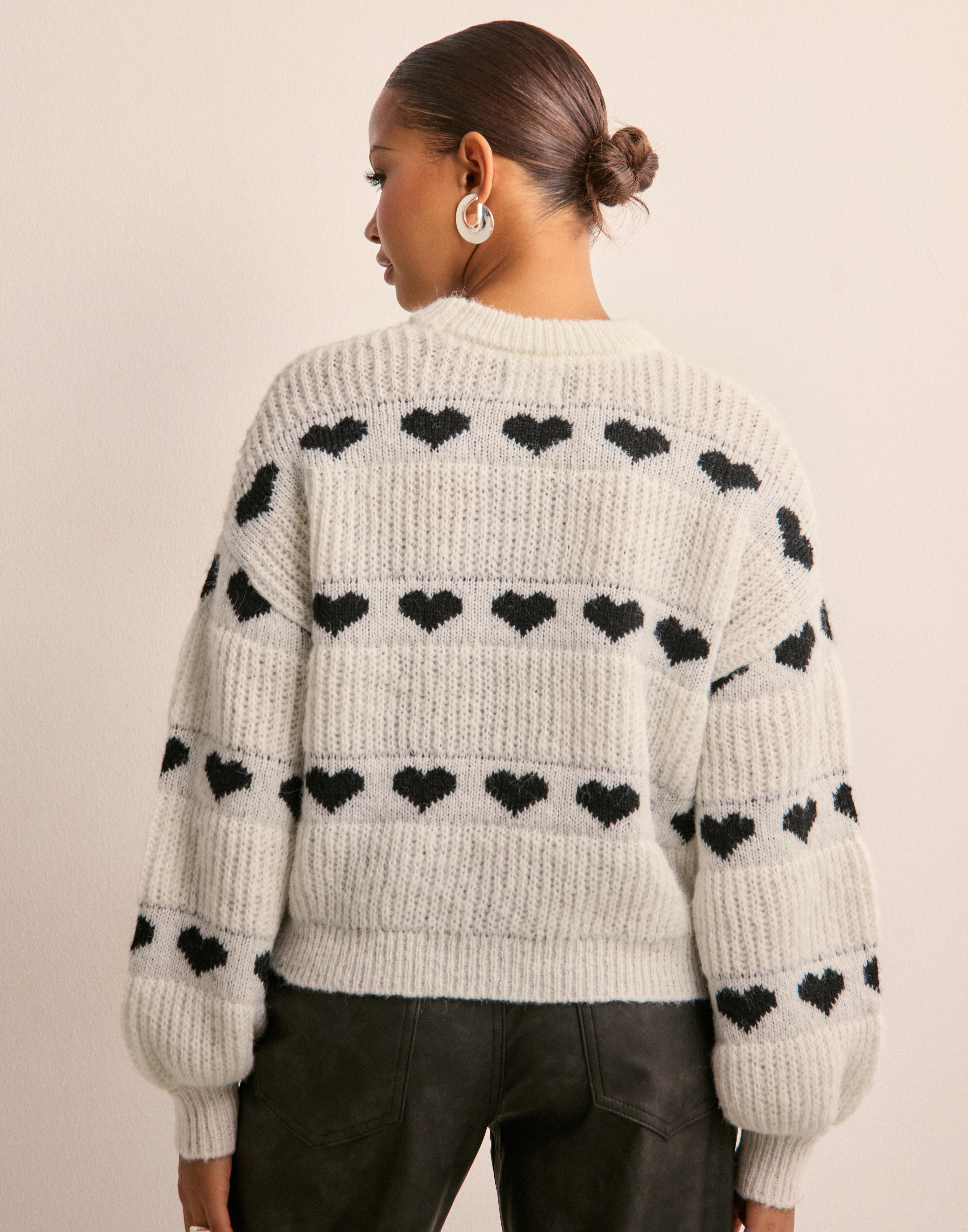 PCNOVE LS O-NECK HEART KNIT BC