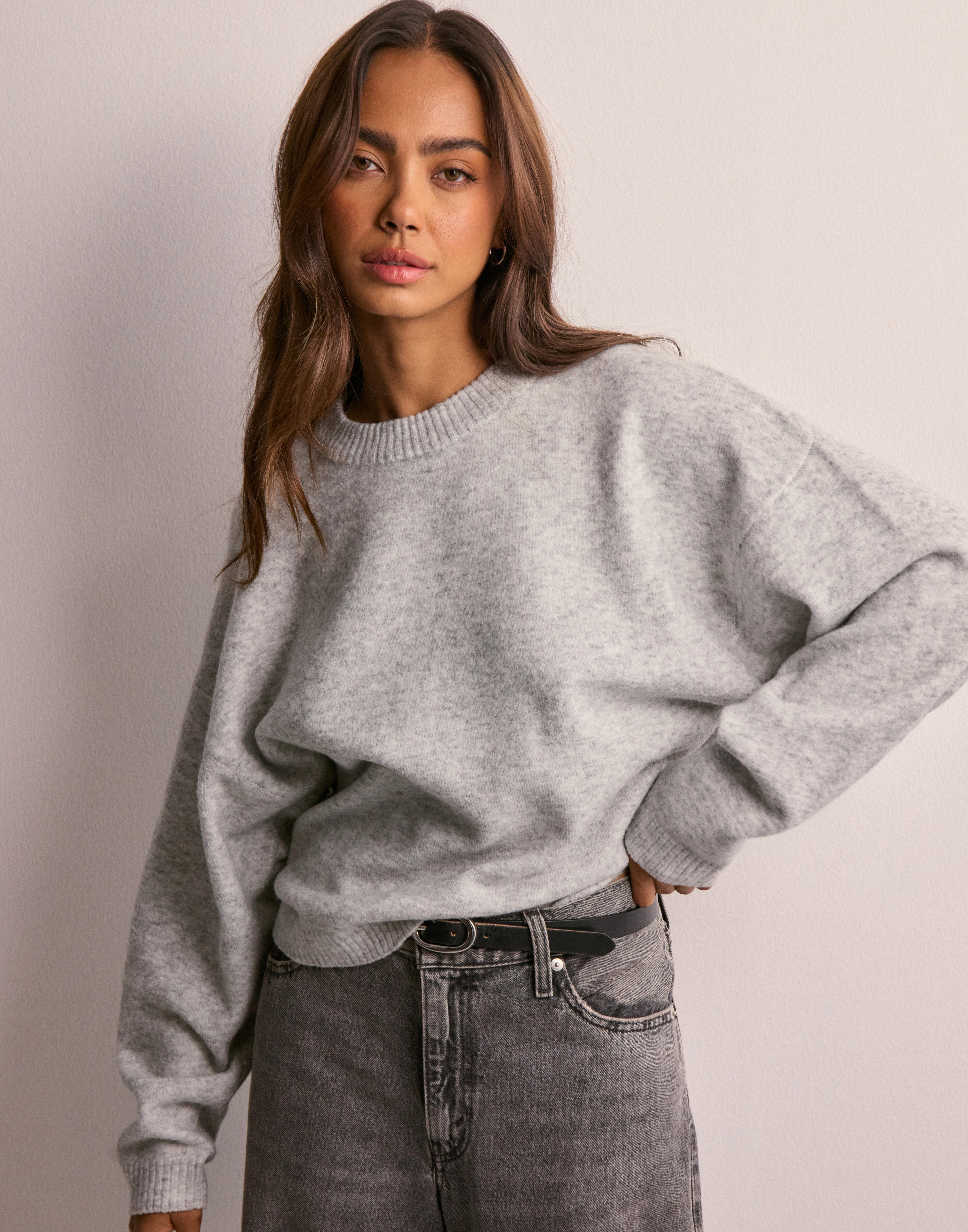 Gray knitted sweater best sale