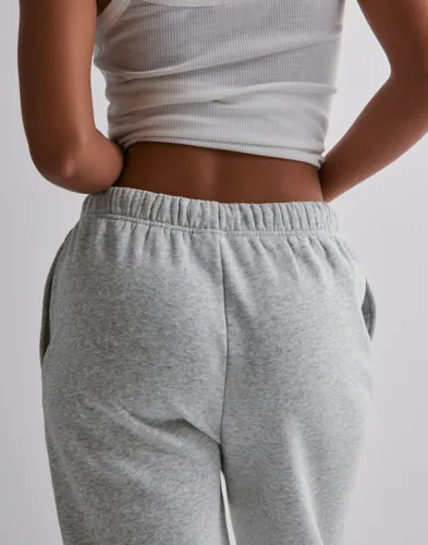 Joggingkläder / Underställ Pieces PCCHILLI HW SWEAT PANTS 6