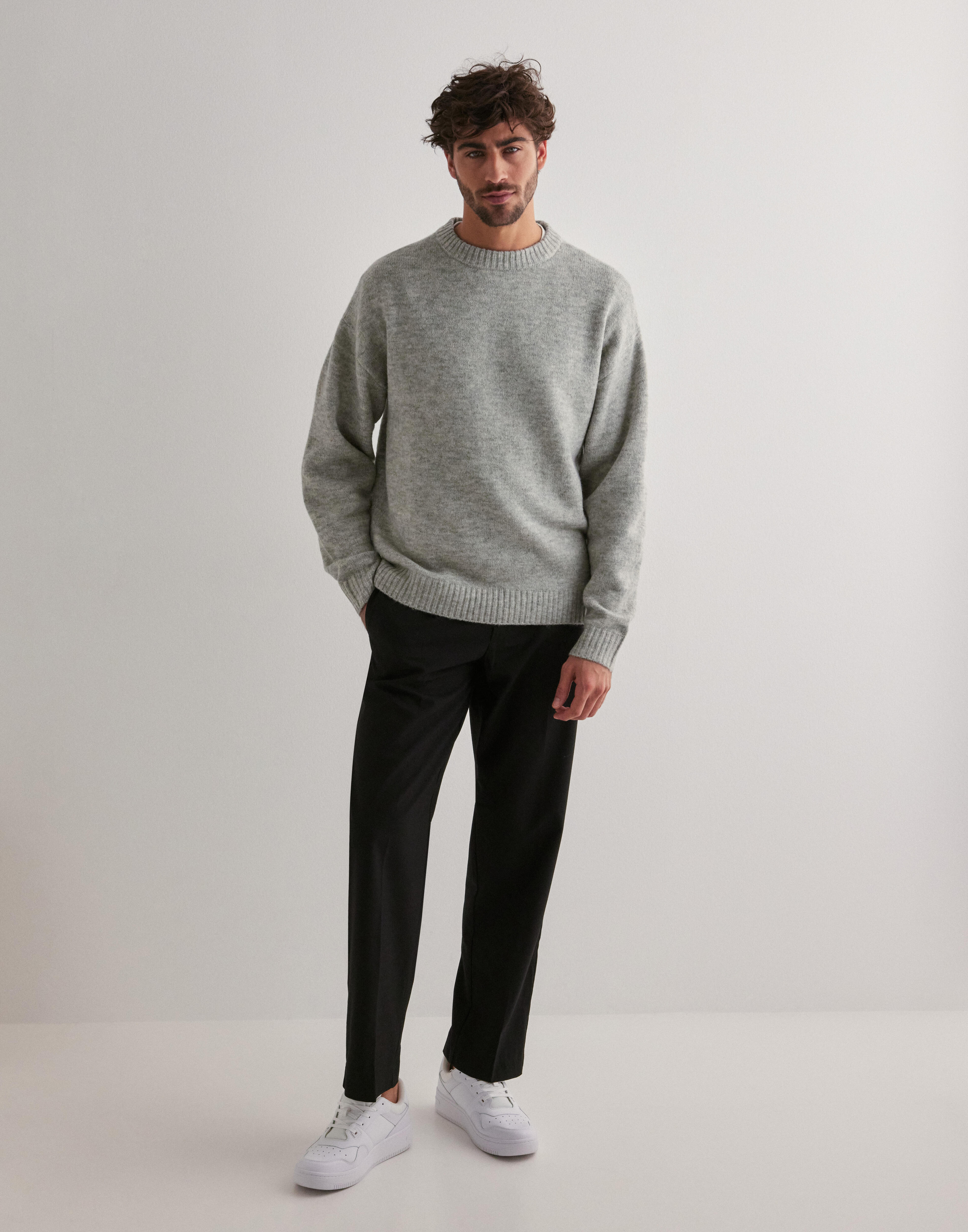 Buy Jack & Jones JOROLLIE KNIT CREW NECK SN - Light Grey