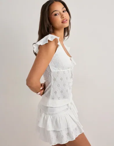 Nelly Broderie Anglais Top toppar dam – bild 3